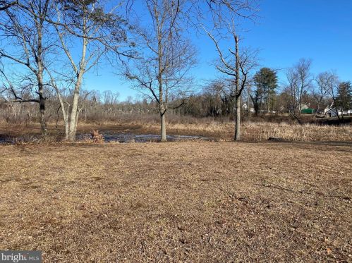 482 Landing St, Lumberton Township NJ  08048-1136 exterior