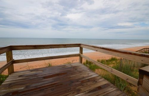 1939 Oceanshore Blvd, Flagler Beach FL  32136-2804 exterior