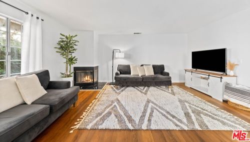 13725 Doty Ave, Hawthorne CA  90250-9518 exterior