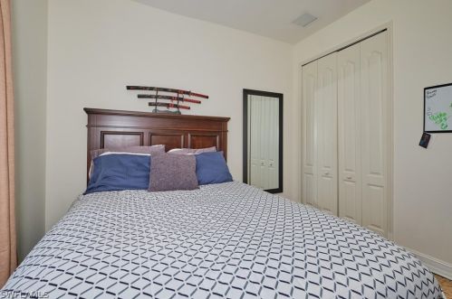 1121 1 Ter, Cape Coral FL  33991-1591 exterior