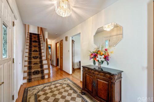 38 Jensen St, East Brunswick, NJ 08816-2843