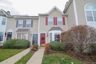 1952 Willings Ln, Hellertown, PA 18055-2821