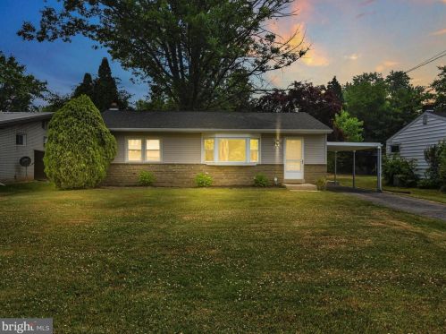 405 Millersville Rd, Lancaster, PA 17603-6021