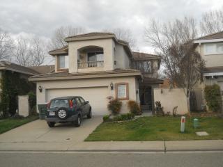 5357 Delta Dr, Rocklin, CA 95765-5179