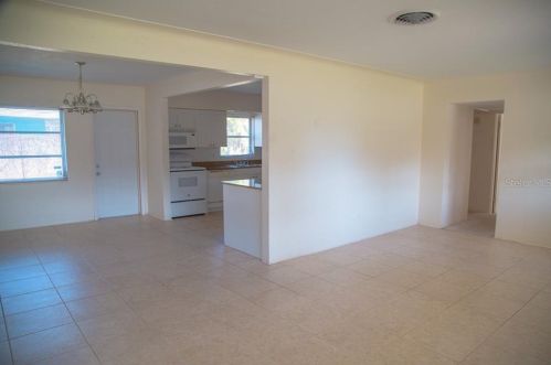 5891 Dr Martin Luther King Jr St, Saint Petersburg, FL 33703-1101
