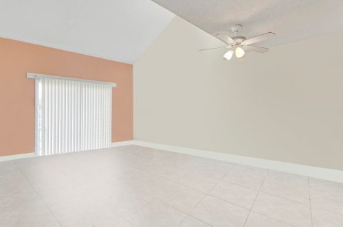 910 Shorewinds, Fort Pierce FL 34949-1537 exterior