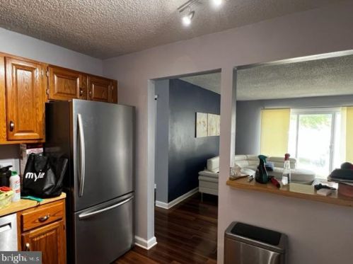 13 Joyner Ct, Trenton NJ 08648-2614 exterior