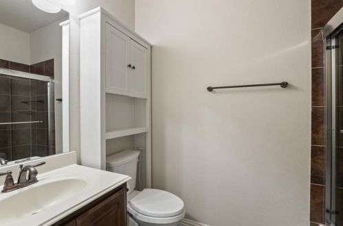 11708 Beach St, Frisco TX  75036-6435 exterior