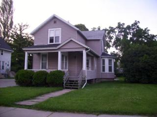 308 Prospect Ave, Oshkosh WI  54901-3729 exterior