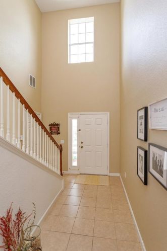 1235 Falling Star Ln, Orlando, FL 32828-7492