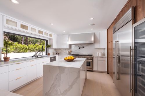 1328 Manitou Rd, Santa Barbara CA  93101-4942 exterior