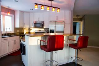 5420 Spring Ln, Hopkins MN  55345-4232 exterior