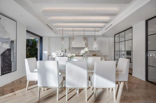 710 Cabrillo Ave, San Diego CA  92118-2030 exterior