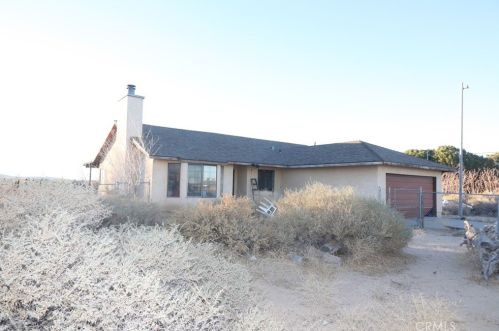 48059 93rd St, Lancaster, CA 93536-9331