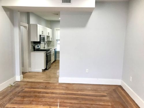 130 Boston St, Boston MA  exterior