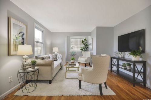 19 Revere Ave, Bethpage NY  11714-3115 exterior