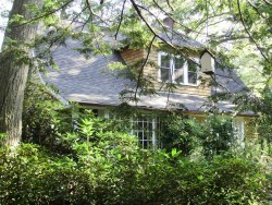 161 Islington Rd, Newton, MA 02466-1023