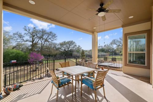 618 Emma Loop, Austin TX 78737-1457 exterior