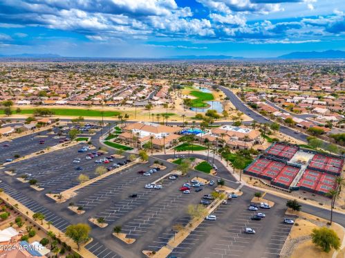 22033 Golf Club Dr, Sun City AZ 85375-2078 exterior