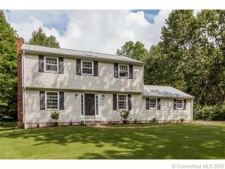 58 Bartlett Dr, Madison, CT 06443-1751