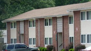 621 Adams Dr, Newport News VA  23601-2849 exterior