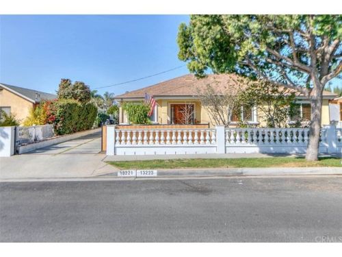 13221 Barlin Ave, Downey, CA 90242-5103