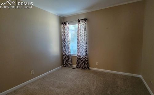 14 Villa Dr, Pueblo CO 81001-1419 exterior