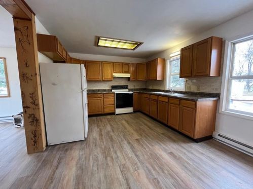 7304 Cedar St, Webster WI  54893-4502 exterior