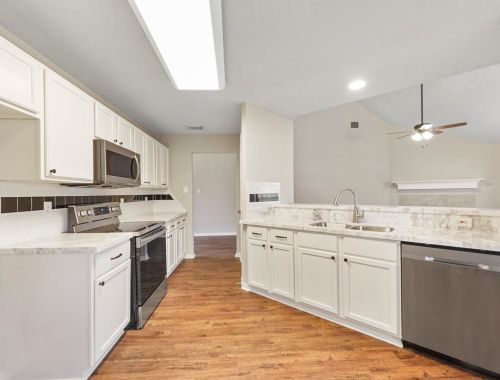 3216 Alexander Parc Dr, Pearland, TX 77581-4626