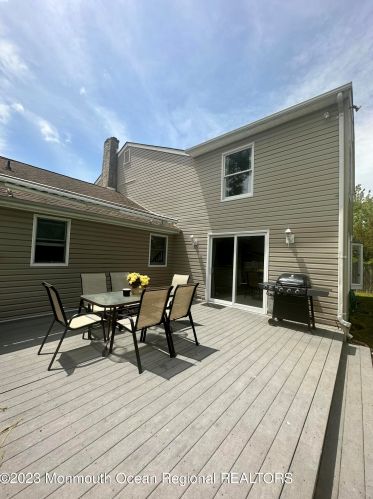 2125 Barnegat Blvd, Point Pleasant Beach NJ  08742-4933 exterior