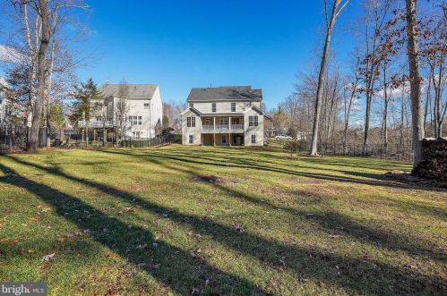 16143 Jordan Crest Ct, Haymarket VA  20169-4943 exterior