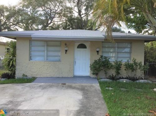 18 7th Ave, Dania Beach, FL 33004-3214