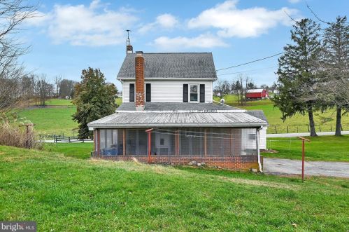 435 Boxwood Rd, Red Lion PA  17356-8347 exterior