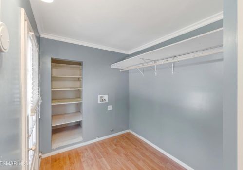 3192 Sycamore Dr, Simi Valley CA 93065-2703 exterior