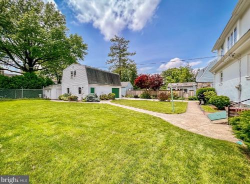 718 Columbia Ave, Lansdale PA 19446-3311 exterior