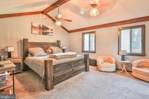 2327 Contest Ln, Haymarket VA  20169-1209 exterior