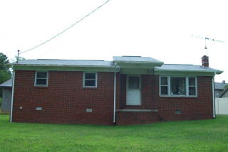 2800 Mooneyham Lonewood Rd, Spencer, TN 38585-4014