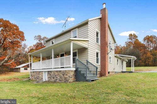 2228 Mount Hope Rd, Charnita, PA 17320-9409