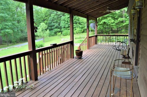 128 Woods Rd, North Newton, PA 17241-8648