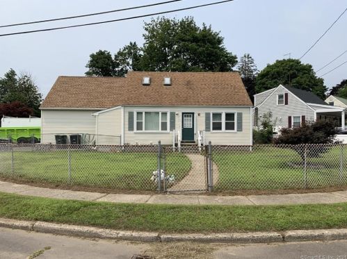 52 Stowe Ave, Milford, CT 06460-6056