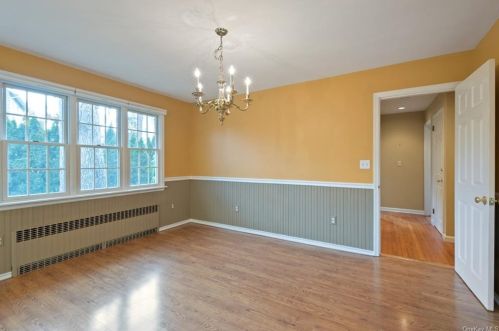 174 Atlantic Ave, Hawthorne NY  10532-1017 exterior