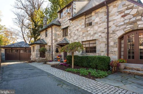 34 Richey Pl, Trenton, NJ 08618-5604