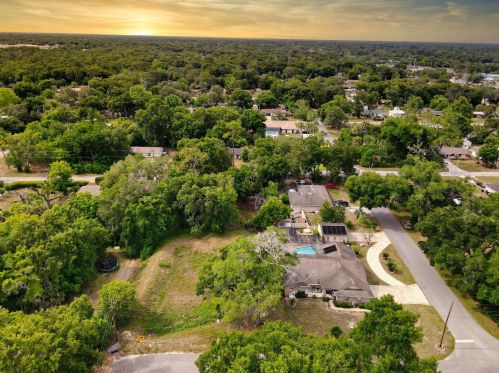 137 Gardenia Dr, Orange City FL  32763-7514 exterior