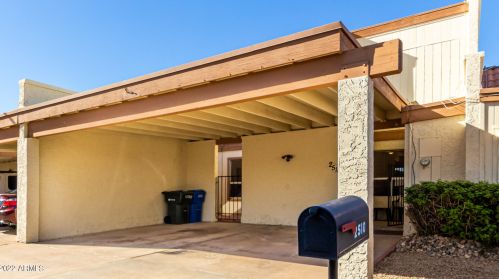 2510 Eugie Ave, Phoenix, AZ 85029-1407