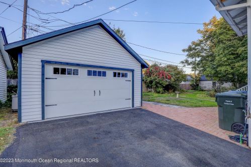 216 Belmont Ave, Tinton Falls, NJ 07712-4701