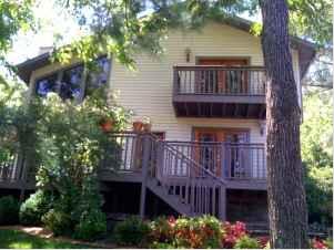 97 Hartman Ave, Fayetteville AR  72701-4842 exterior