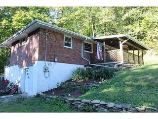 407 Baldwin Rd, Noblestown, PA 15071-3031