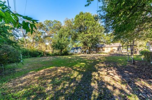 1006 Commerce Dr, Greenville TX  75401-2214 exterior