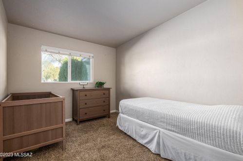 610 Lehigh Dr, Tucson AZ  85710-4657 exterior