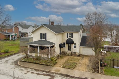 1409 Truman Ave, Latrobe, PA 15650-2090